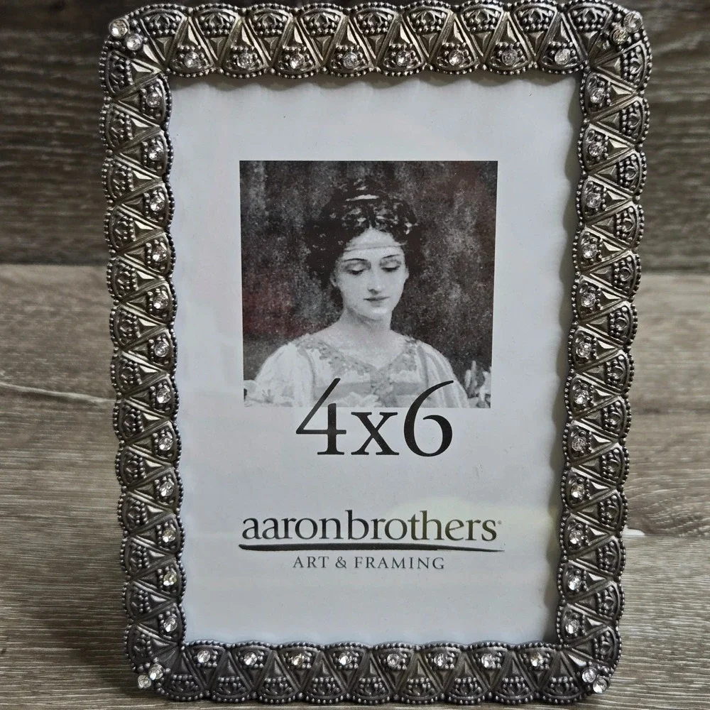 Aaron Brothers Jeweled Pewter Tone Picture Frame 4x6 Vintage Ornate Rhinestone